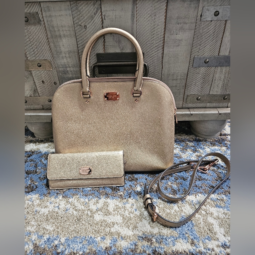 Michael Kors Cindy Dome Satchel And Wallet Set